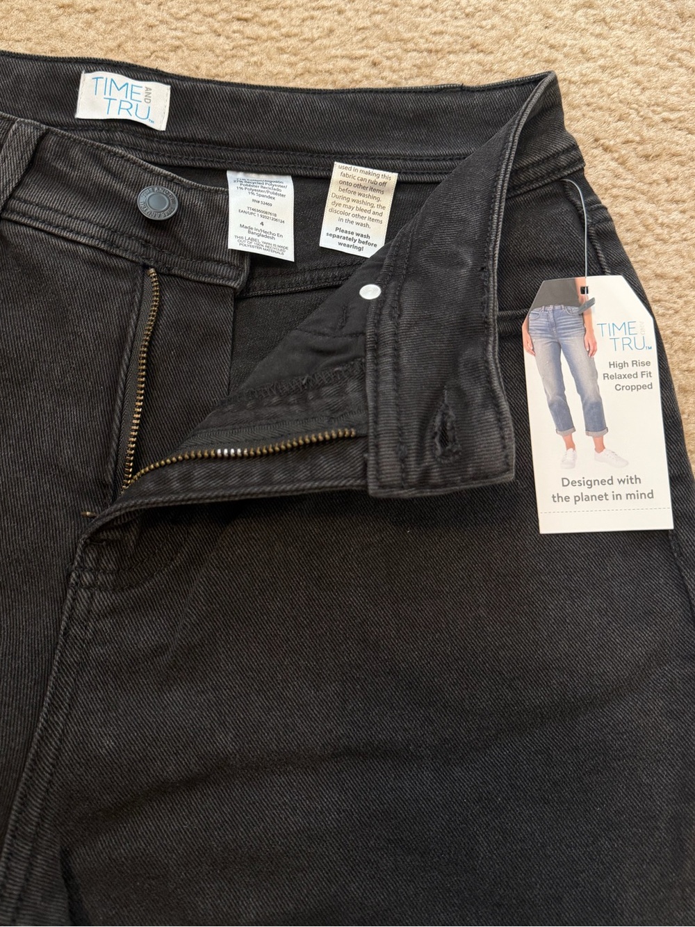 TIME AND TRU High Rise Relaxed Boyfriend Jeans in Black Wash NWT - Picture 7 of 8